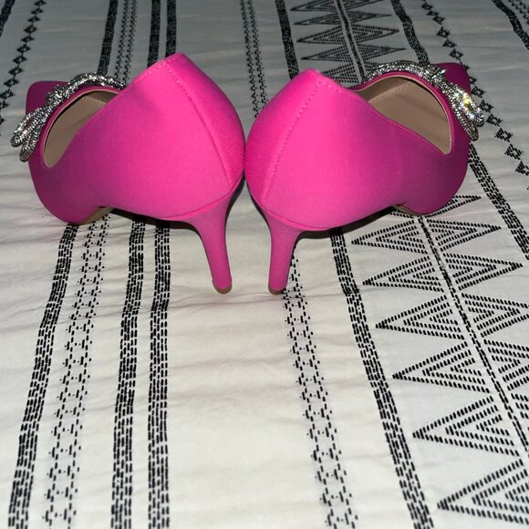 BCBG Pink Bow Slip-On Pumps - Picture 7 of 8